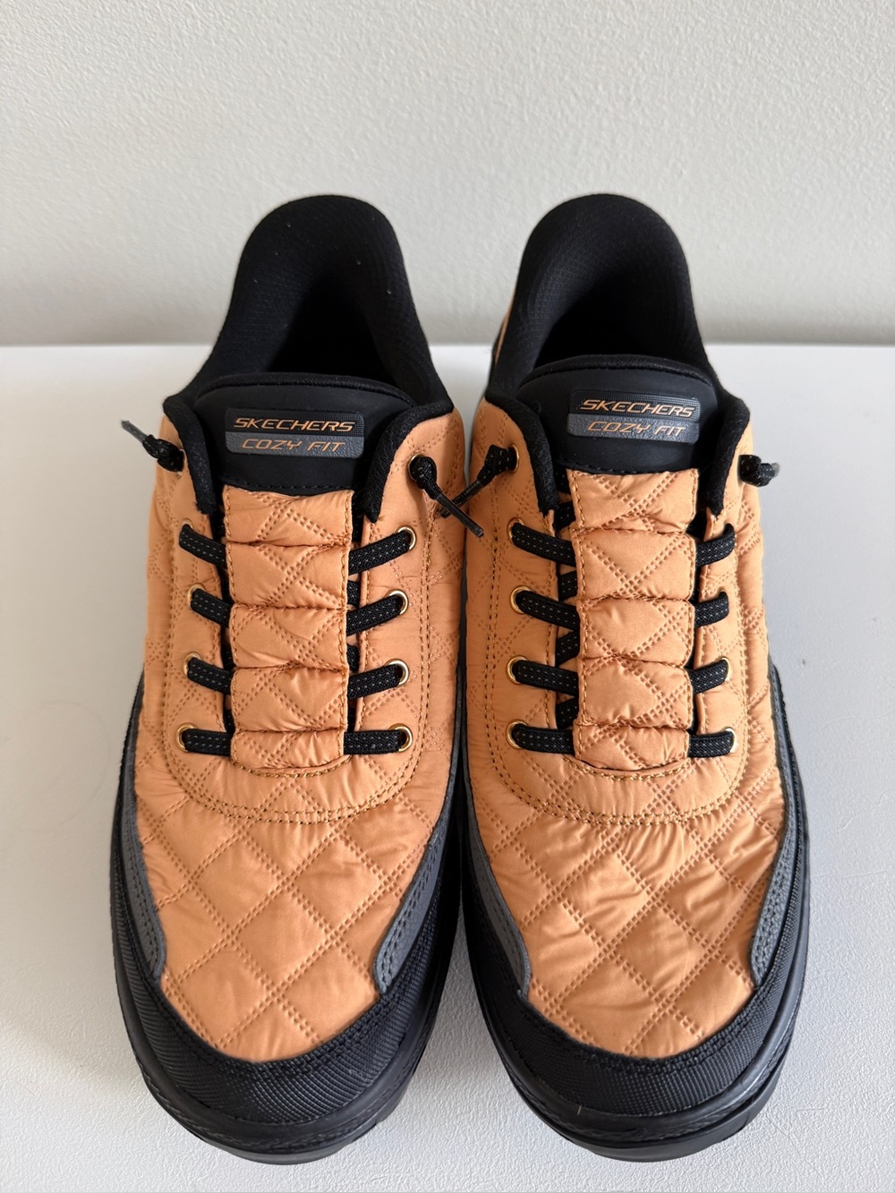 Skechers Women's Slip-Ins Quilted Tan and Black Slip-On Sneakers Size 9